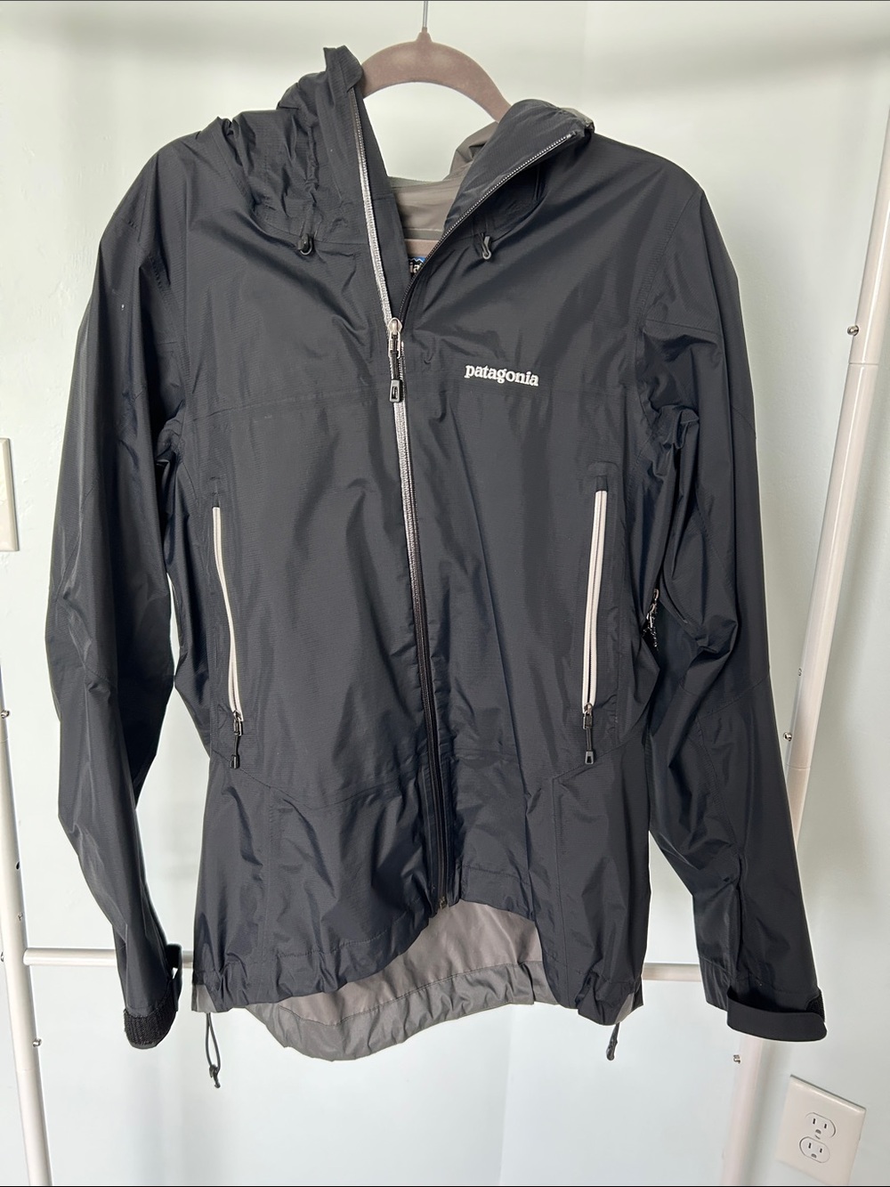 Patagonia Black Hooded Waterproof Rain Jacket